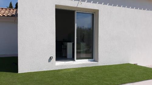 Saint-Mitre-les-Remparts House | Maison Mexico
