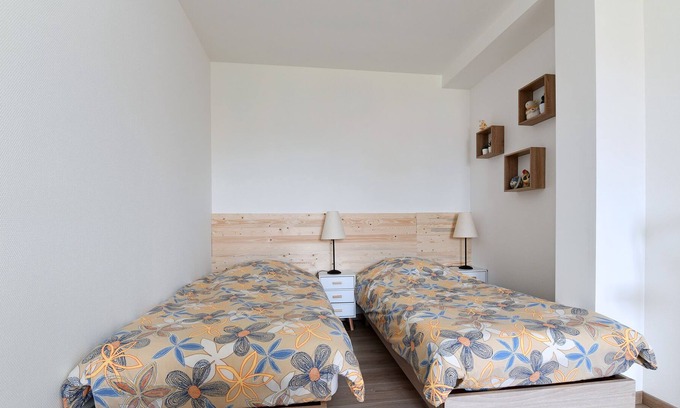Ostheim Condo | Maison Neuve, Parking et Jardin Privés