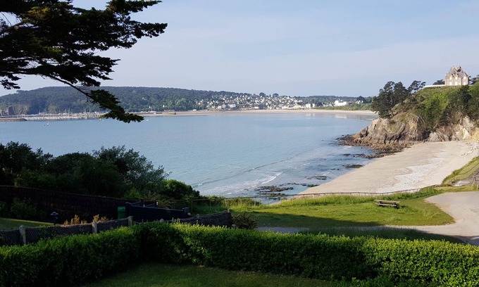 Crozon House | Maison vue pleine mer sur plage - 2 to 8 pers