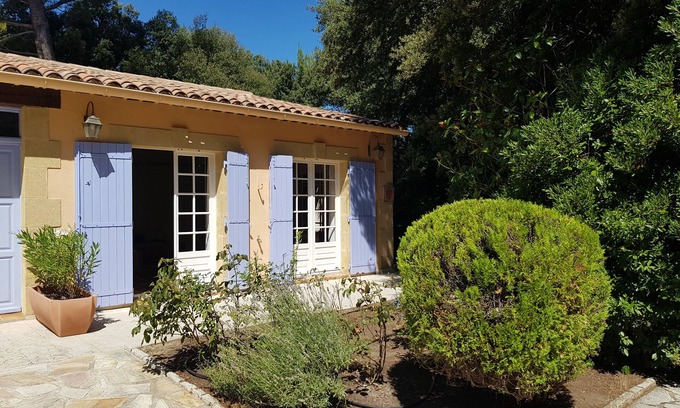 La Bastide-des-Jourdans House | Maisonette Luberon