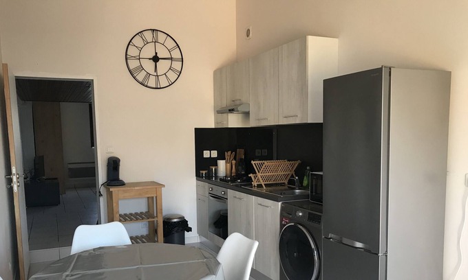 Cenon House | Maisonette with terrace near tram
