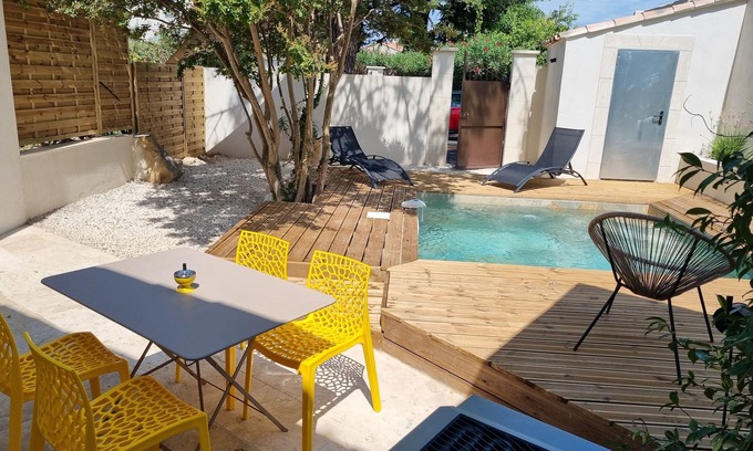 Saint-Etienne-du-Gres Apartment | Maisonnette Independante Avec Piscine Privée