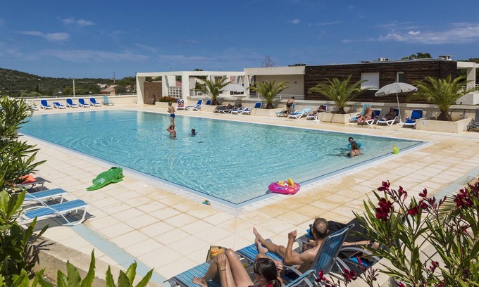 Belgodere House | Maisonnette Près de la Plage | Piscine + Parking!