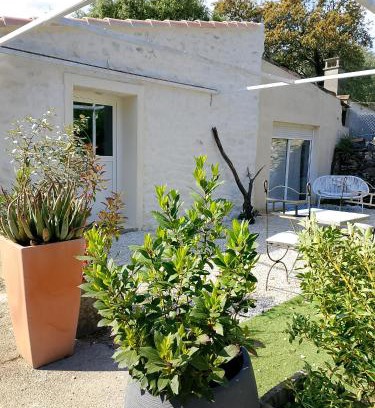 Caremeau House | Maisonnette Soleil