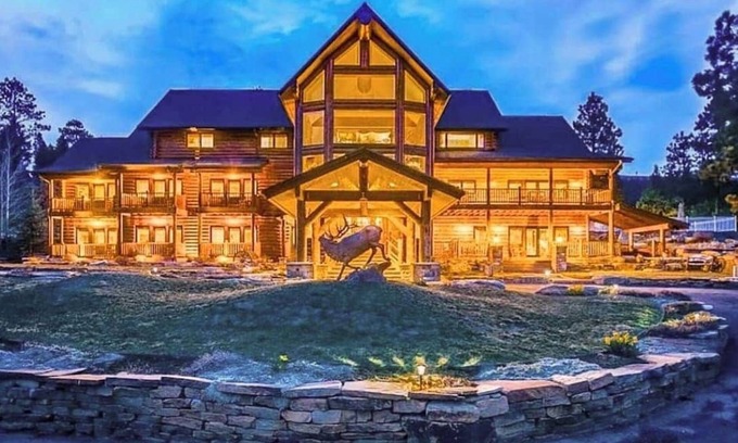 Purgatory Villa | Majestic Manor Estate Durango