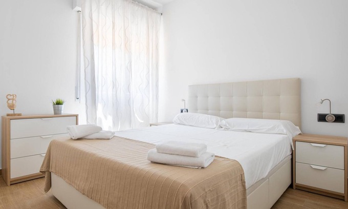 Castelldefels Apartment | Maka Beach Apartment V