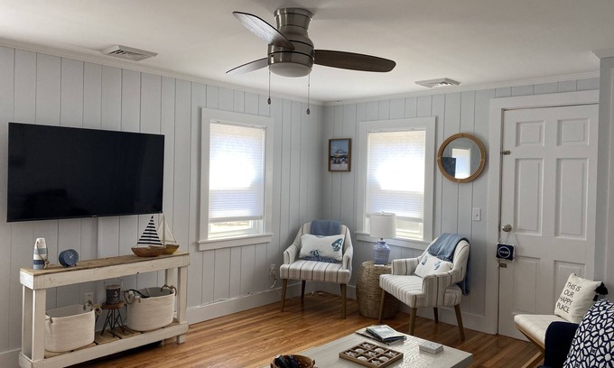 West Harwich House | Make Memories on Mansion- location perfect for beaches, bars & bbq’s