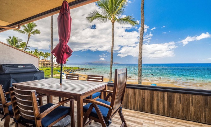 Wailea Condo | Makena Surf B204 Beachfront Resort - 2 Bedroom Oceanfront Condo