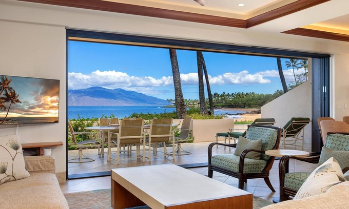 Wailea Condo | Makena Surf E103 Beachfront Resort - 2 Bedroom Oceanfront Condo