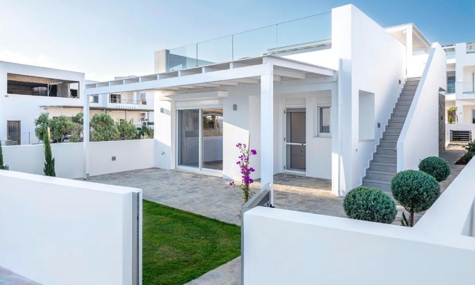 Pilalimata Villa | Makrygialos Long Beach Villa 1