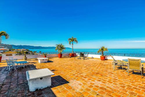 Downtown Puerto Vallarta Apartment | Malecon Beach Side Downtown Condo
