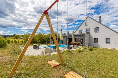 Ogulin Villa | Mali raj