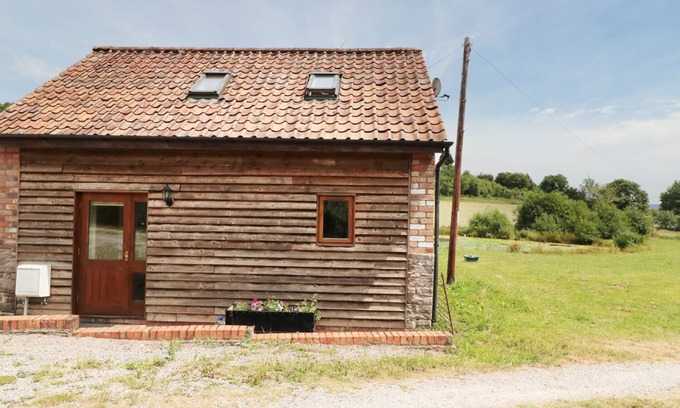 Newnham Cottage | MALLARD, pet friendly, character holiday cottage in Newnham-On-Severn