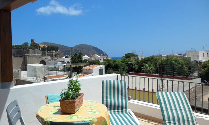 Lipari Historic Centre House | Malvasia 70: Charming, self-catering accommodation in Lipari!