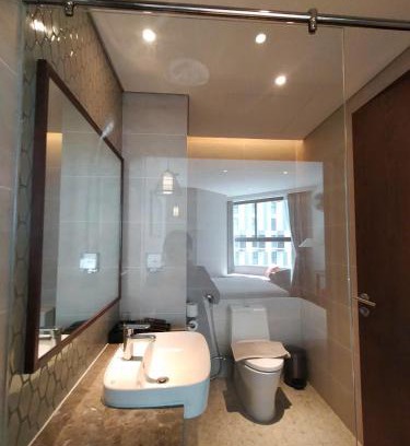 Suoi Nuoc Beach Apartment | Mandala Essence Chambay Mũi Né