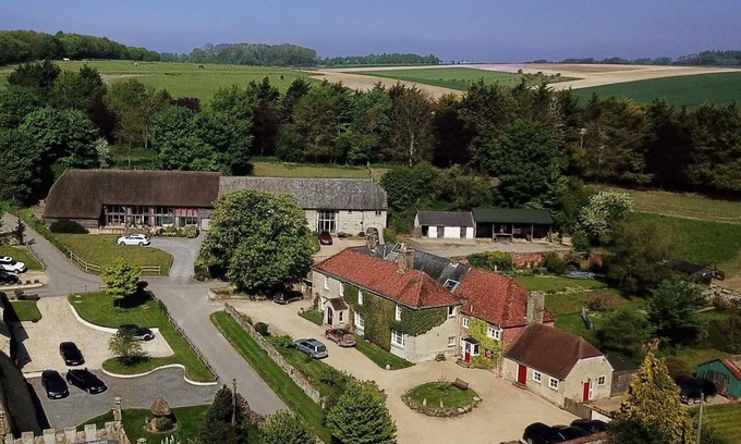 Collingbourne Kingston Other | Manor Farm B & B