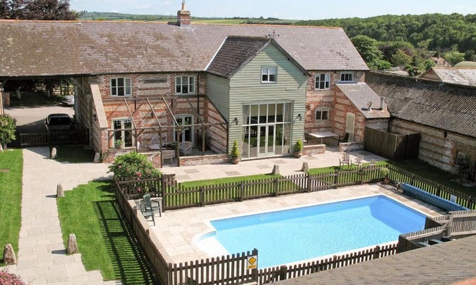 Cheselbourne House | Manor Farm Barn