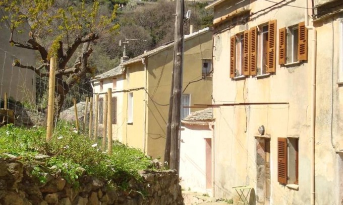 Rogliano House | Mansion - ROGLIANO