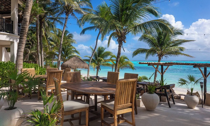 Soliman Bay Hotel | Mantaray Tulum
