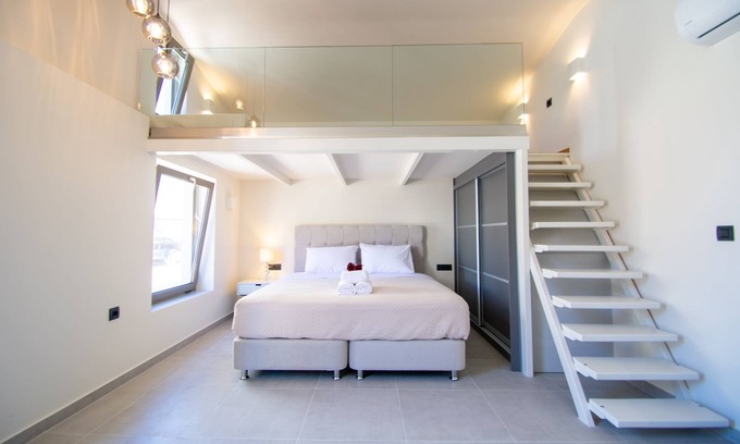 Agios Sostis House | Manthos Apts - Bungalow