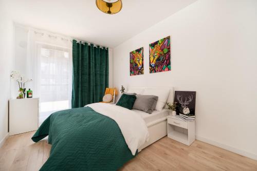 Baluty Apartment | Manufaktura Residence - Apartament z Garażem Podziemnym i Dwoma Łazienkami