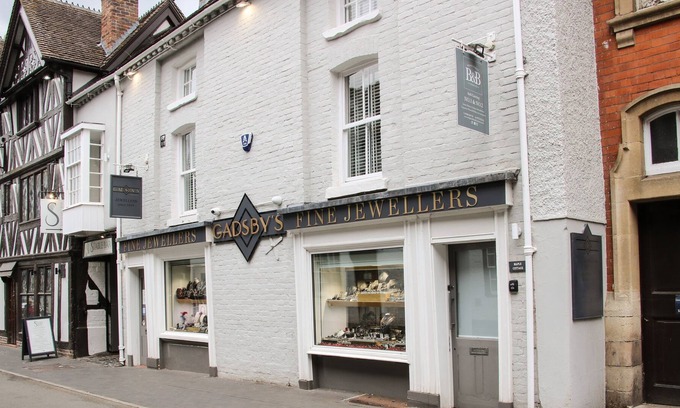 Bridgnorth Apartment | MAPLE COTTAGE, romantic, character holiday cottage in Bridgnorth