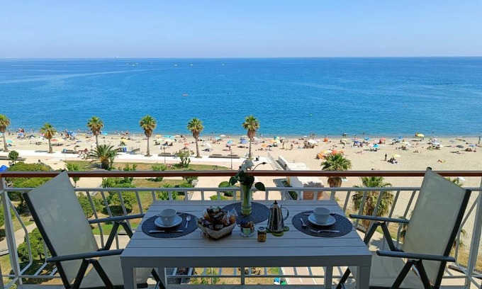 Savona Apartment | Maremare, really on the Beach, with private parking