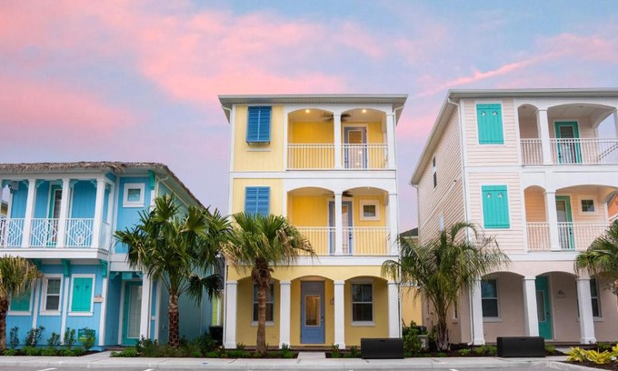 West Kissimmee House | Margaritaville Cottages Orlando with H2O Waterpark by Rentyl