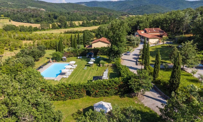 Badia Agnano Apartment | Margherita by Interhome