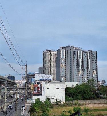 Bang Kra So Apartment | Mari's space