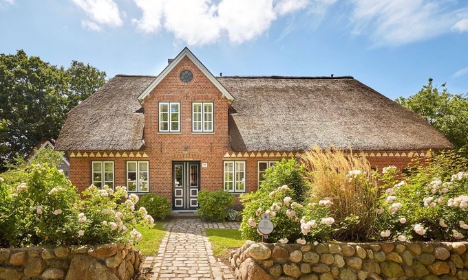 Oldsum House | Maria Gardina 1530