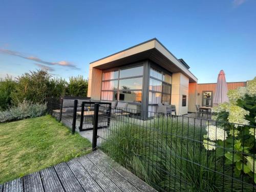 Olburgen House | Marina Strandbad Chalet Waterlijn Haus Nr 91