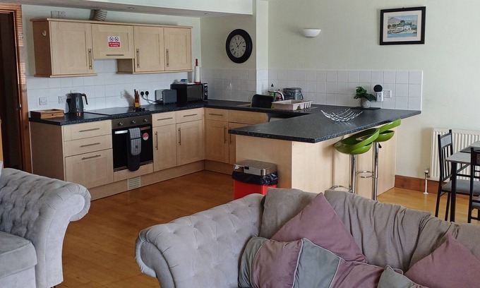 Milford Haven Apartment | Marina View Apartment