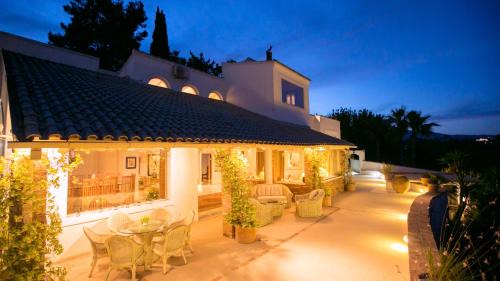 Gouvia Villa | Marina Vista