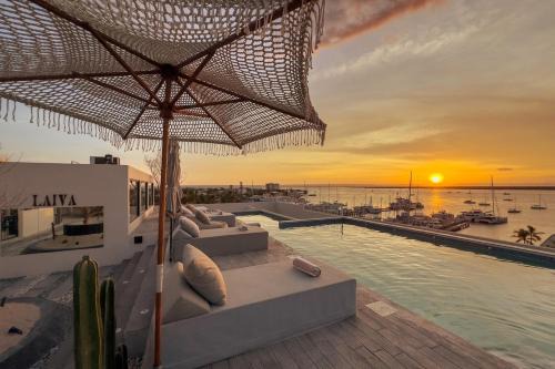 La Paz Apartment | MarinaWellmina-Sunset Pool Vibes