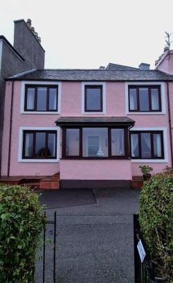 Achachork House | Marine House Holiday Home