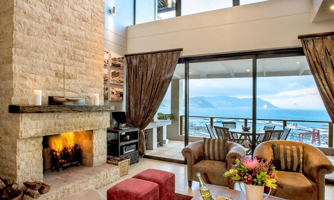 Simon's Town House | Mariner Guesthouse