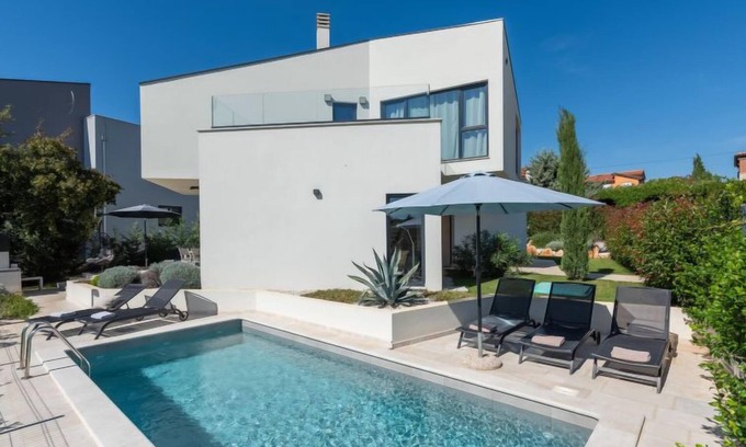 Vabriga House | Marko Aurelia by Interhome