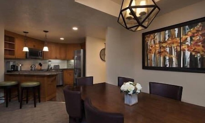 Lakeside Park Apartment | Marriott Grand Residence Club Resort, Ski, Hot Tub