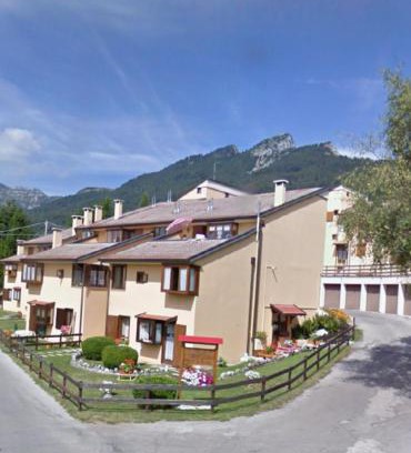 Tonezza del Cimone Apartment | Marty & Matti house