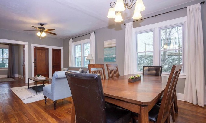 Grand Rapids House | Marvelous 2-bedroom apartment in Grand Rapids