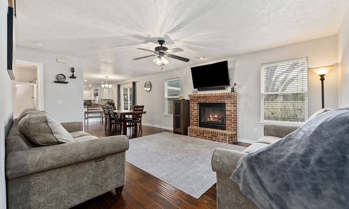 Boise House | Marvelous 5-bedroom house in Boise with WiFi, AC