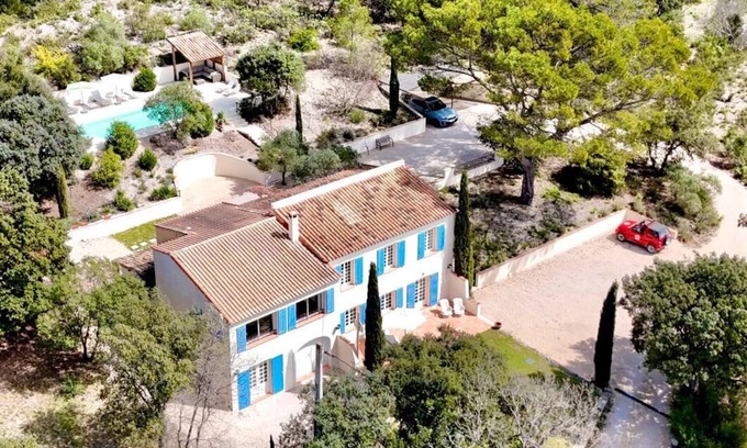 Lauris House | Mas d’Olea 14p - heated swimming pool - airco - nature - beautiful view