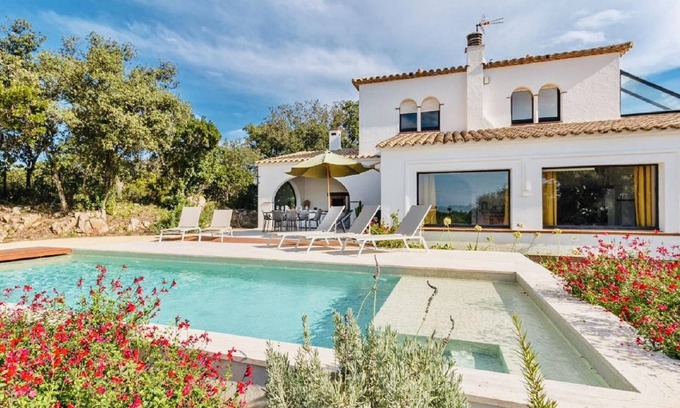 Castell-Platja d'Aro Villa | Mas Nou CostaBravaSi - Pool, AC, nature, views