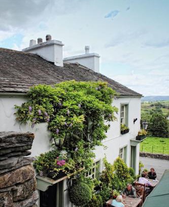 Bowland Bridge Hotel | Mason's Arms