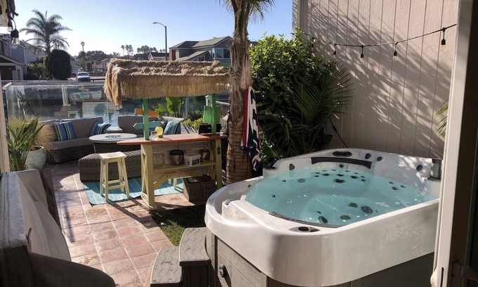 Channel Islands House | Maui living at Channel Islands, Oxnard CA with beautiful waterfall spa