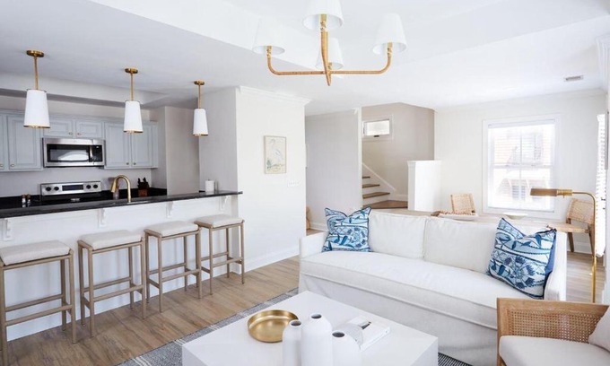 Old Town Bluffton House | May River Breeze