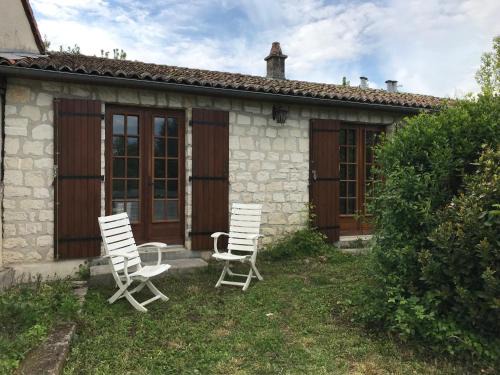 Availles-Limouzine House | May's Cottage