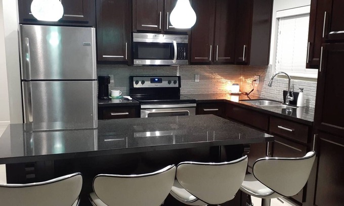 McAllen Apartment | McAllen Tx Divine Apartment 2Bedroom-2Bath, Patio, close Airport, Shopping