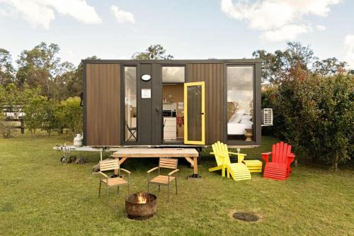 Tuchekoi House | Meadows Edge by Tiny Away